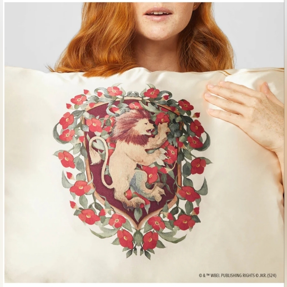 Kitsch Harry Potter Gryffindor Satin Pillowcase Copy Listing